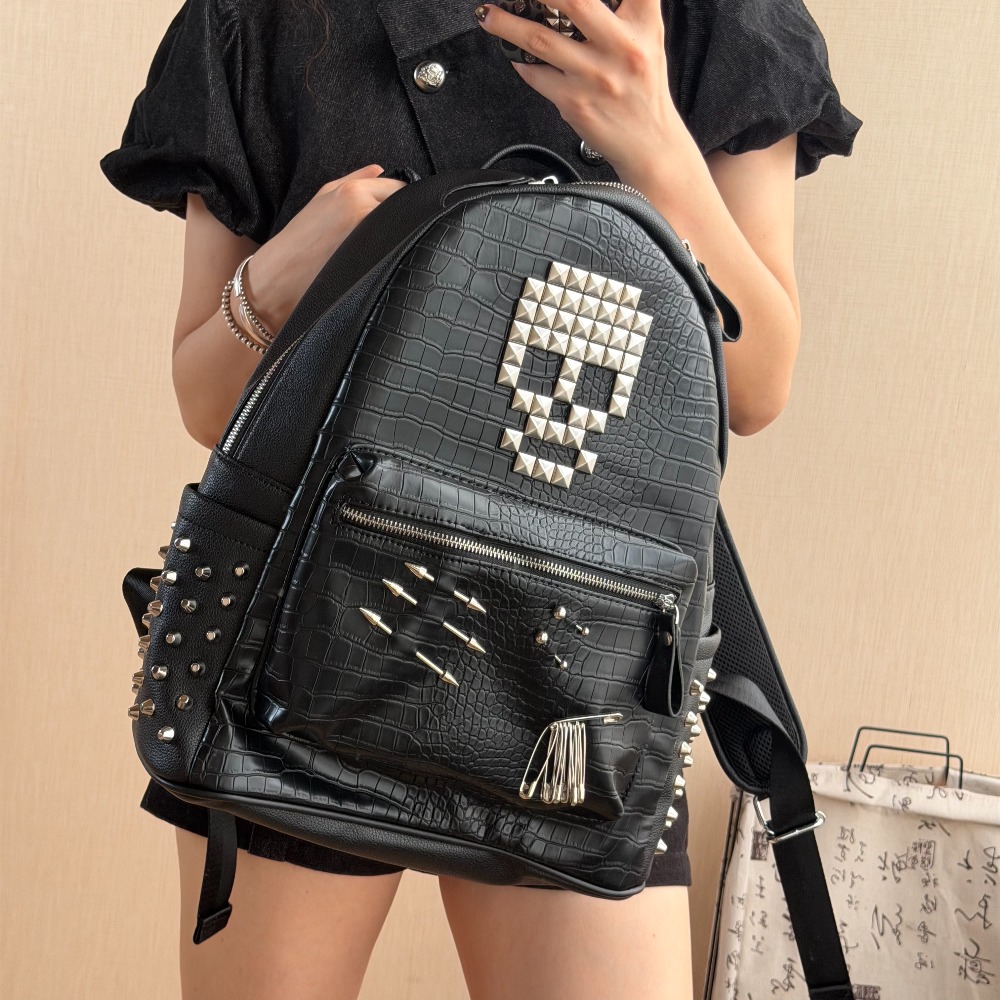 กระเป๋าเป้สะพายหลังลายหนังจระเ - Home Decor Interior บทวิจารณ์และราคา