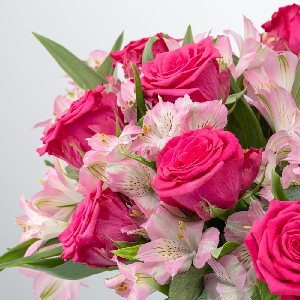 การจัดดอกกุหลาบและดอกอัลสโตรเม - Home Decor Tulip บทวิจารณ์และราคา